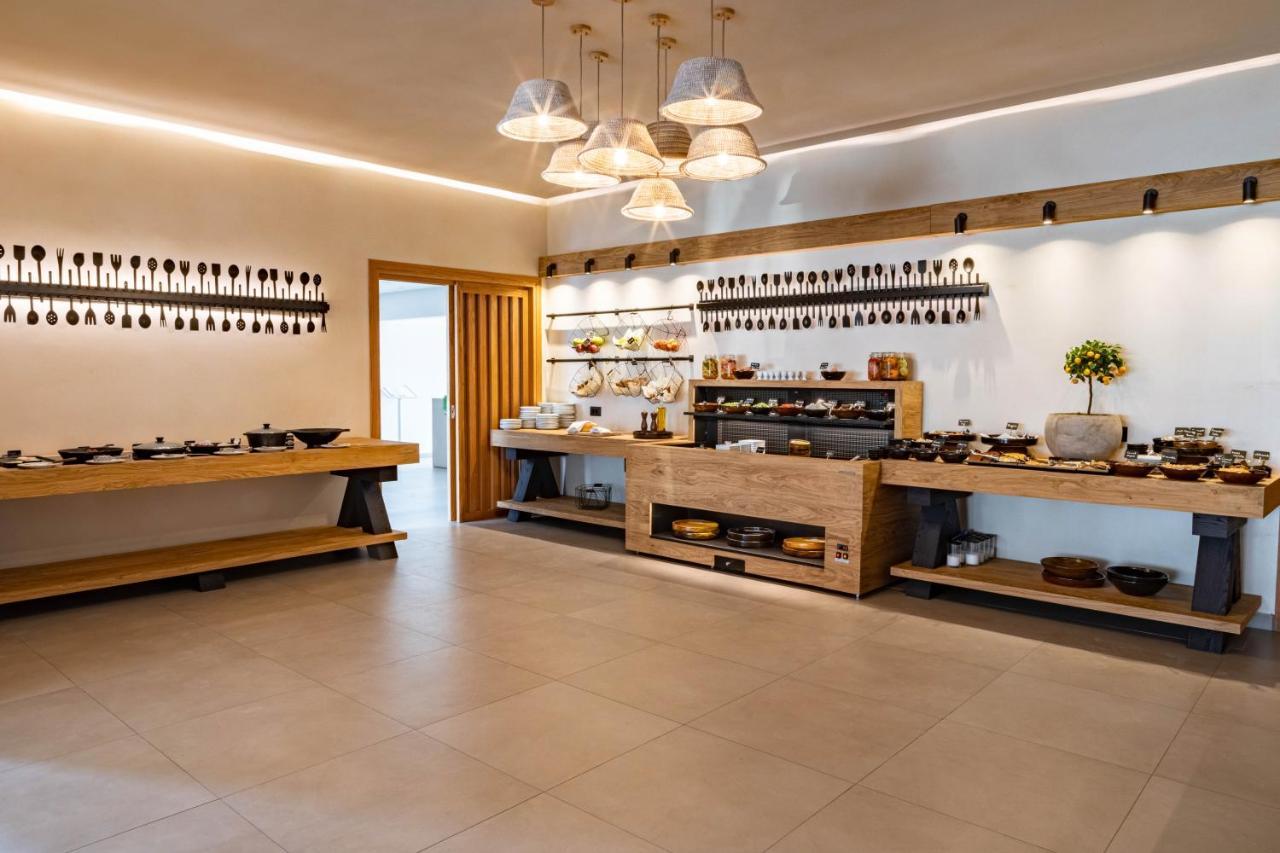Aeolos Resort Mykonos Town Bagian luar foto